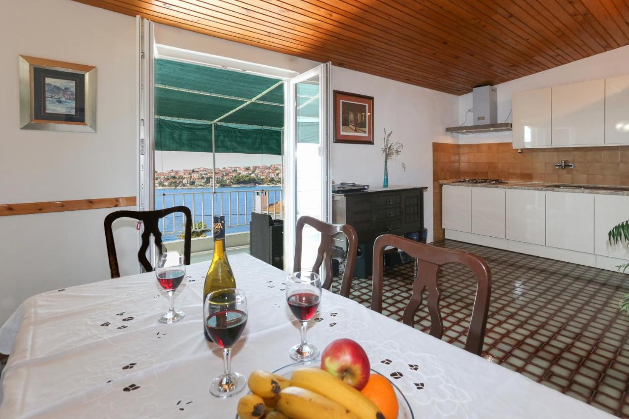 Apartman Mavarcica A4 Trogir Exteriér fotografie